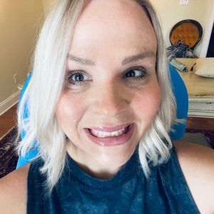 Meet your Posher, Noel